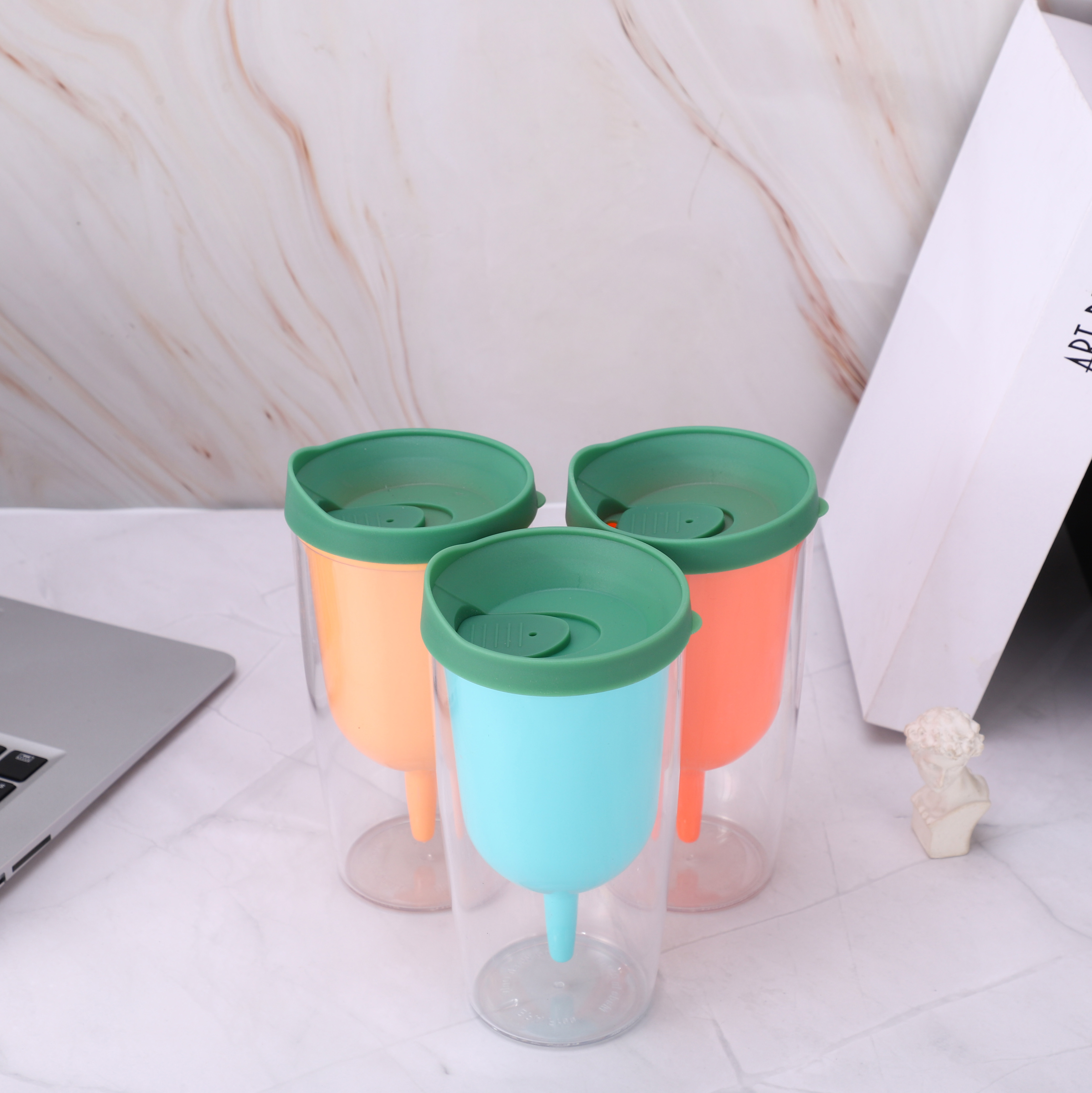 In Stock Ready to Ship 10oz Double Wall Insulated Plastic Red Wine Glass Tumbler Beer Wine Tumbler Adult Sippy Cup