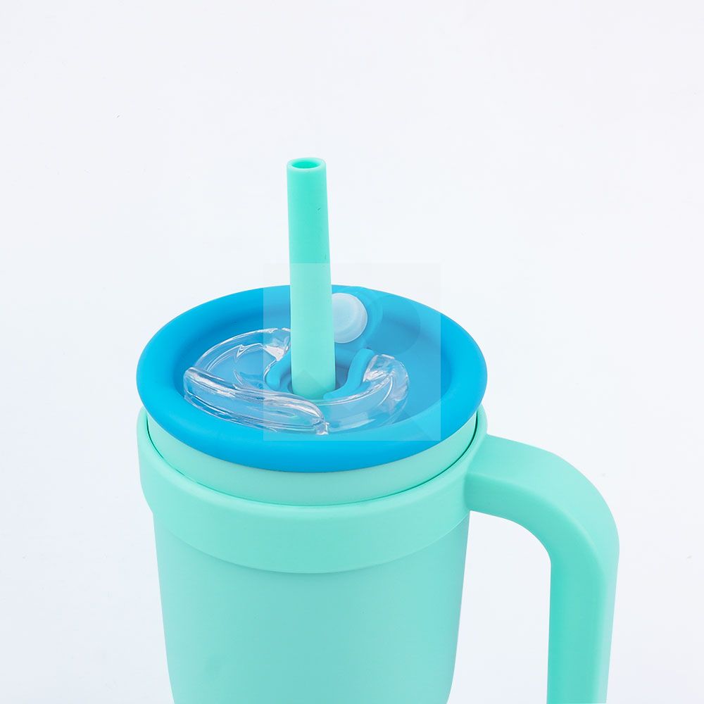 Custom Hot selling Color 30 oz Cute Girl Style Tumbler Bottle 304 stainless steel vacuum bottle with handle and straw mixed color lid