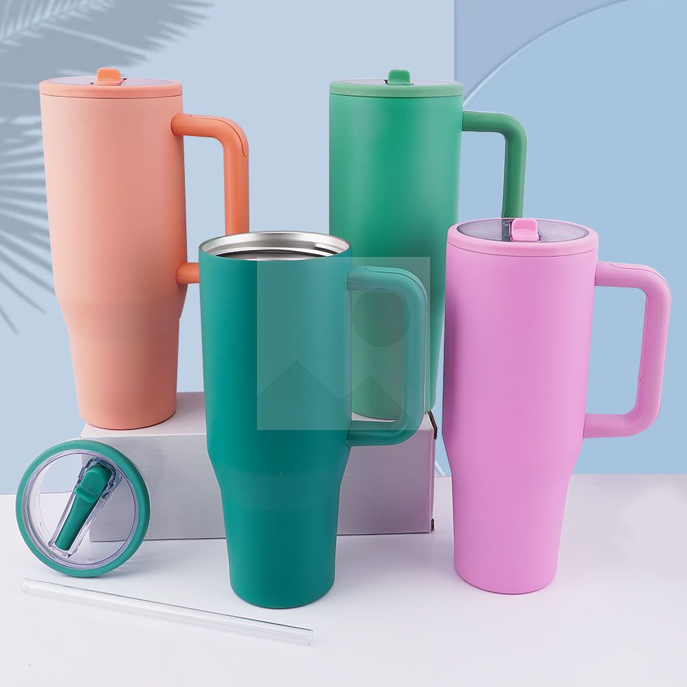 New design Custom logo 40 oz double wall Hot water cup Stainless steel insulated thermos cup with covered straw travel 40 oz tumbler