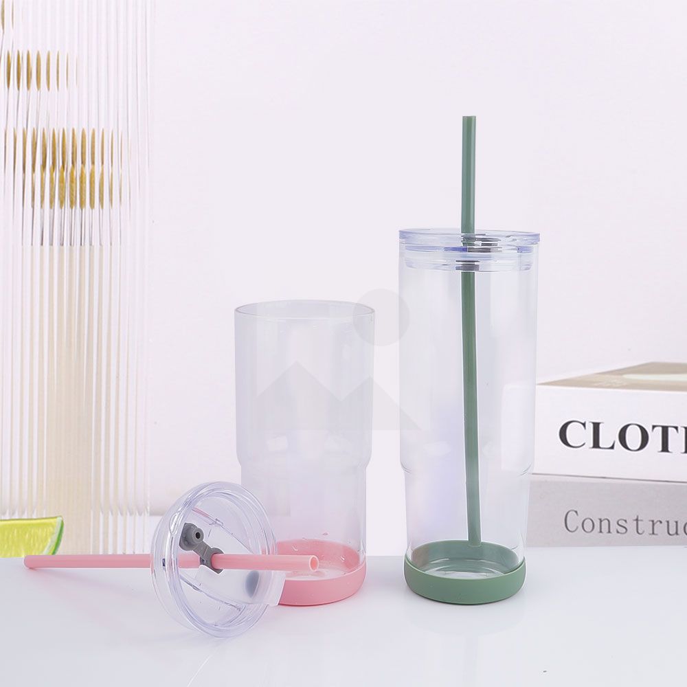 23oz 32oz glass bottle with enlarged handle wear-resistant non-slip bottom, custom made with plastic straw
