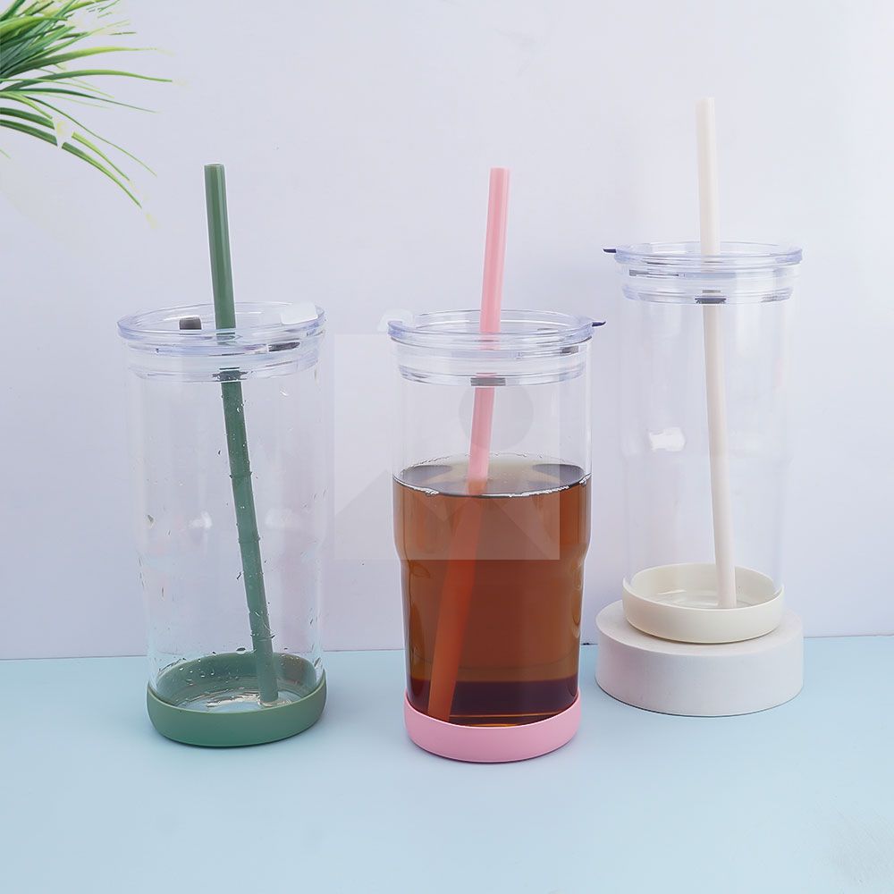 23oz 32oz glass bottle with enlarged handle wear-resistant non-slip bottom, custom made with plastic straw