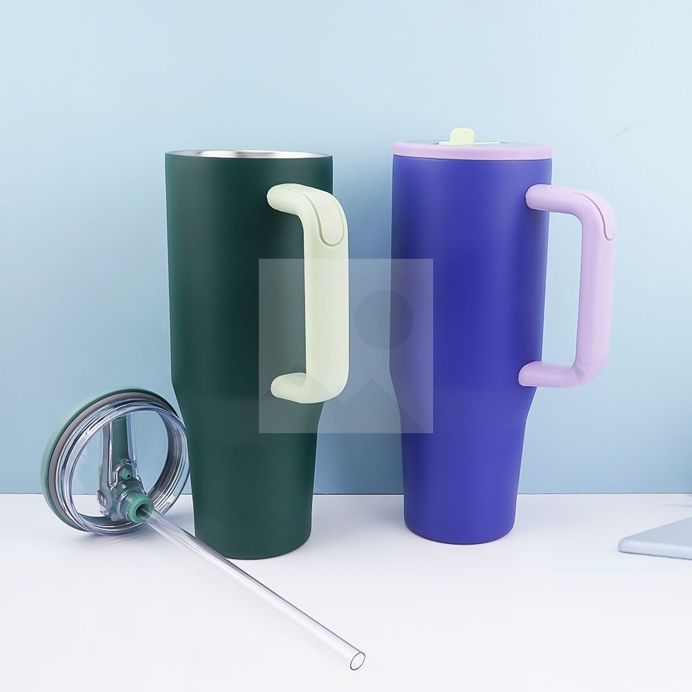 40 oz water bottle with handle and clamshell straw suitable for car cup holder leak-proof cup Reusable insulated stainless steel
