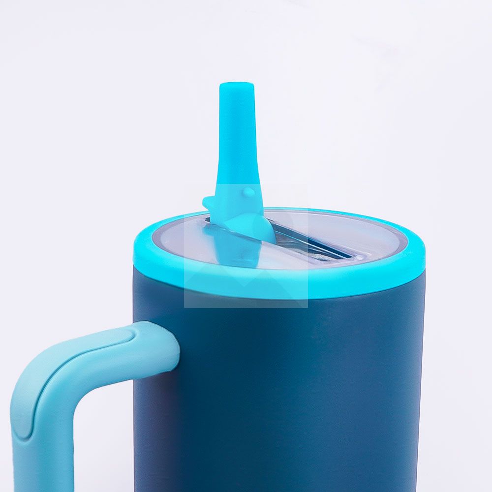 40 oz water bottle with handle and clamshell straw suitable for car cup holder leak-proof cup Reusable insulated stainless steel