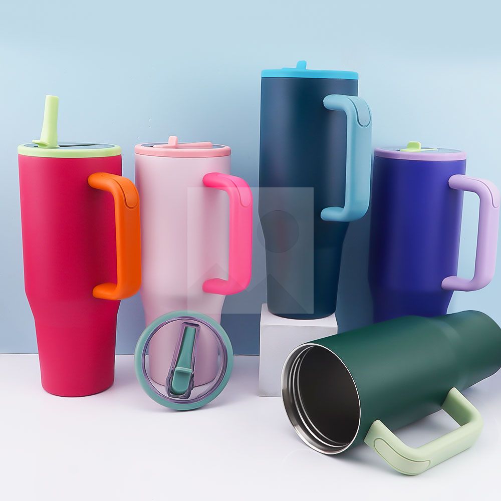 40 oz water bottle with handle and clamshell straw suitable for car cup holder leak-proof cup Reusable insulated stainless steel