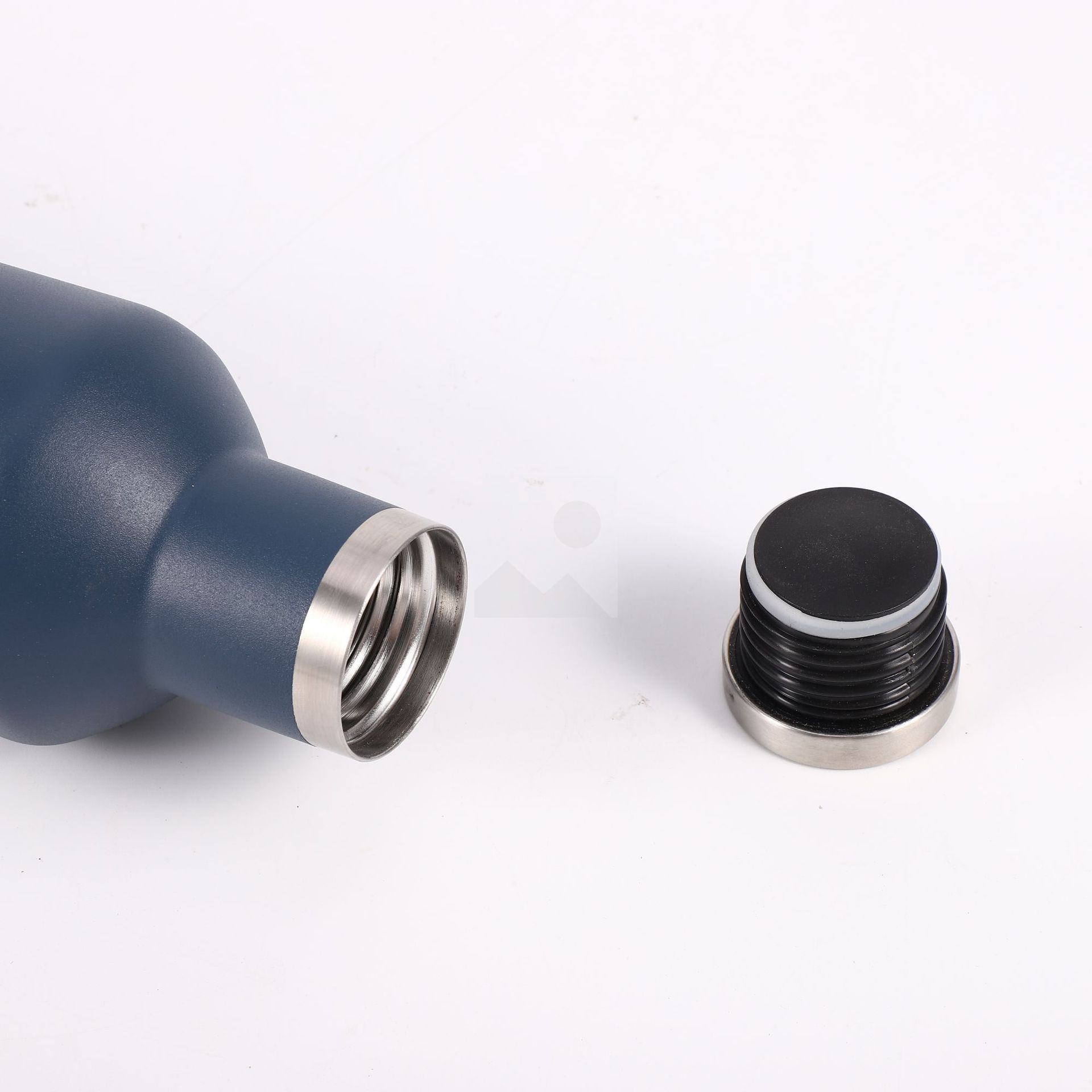Coloured wine bottle Wine Bottle 750 ml stainless steel insulated bottle with vacuum seal cap