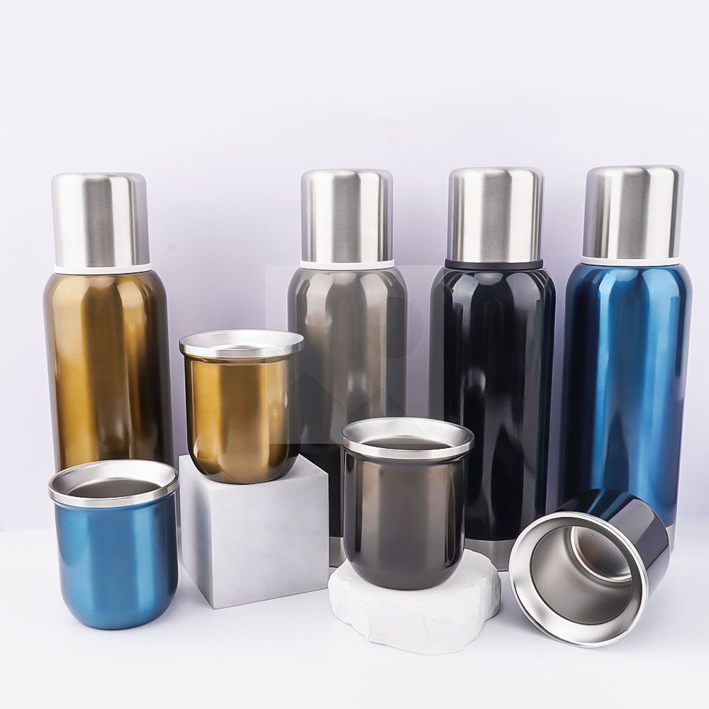 Custom color 750ml 240ml 304 Yerba Companion Cup Double stainless steel thermos cup Vacuum thermos cup Hot water bottle with straw