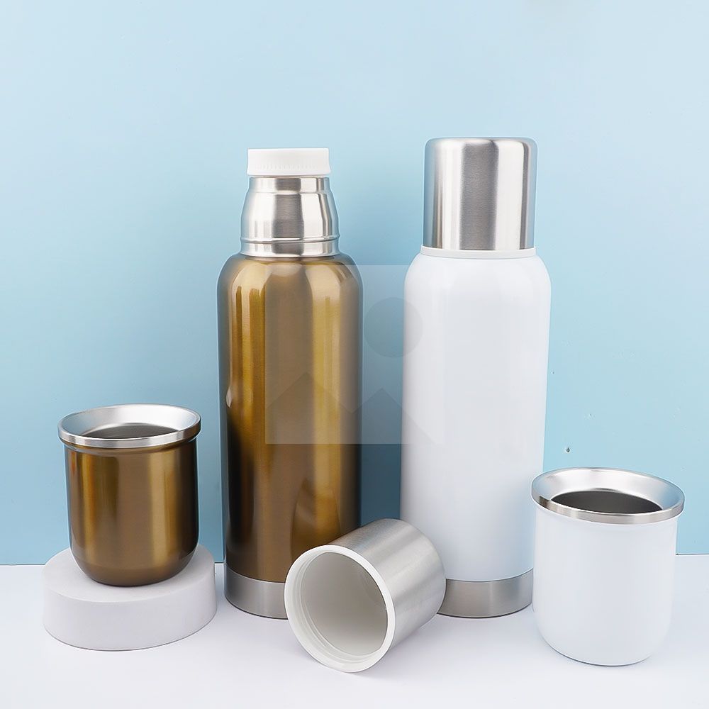 Custom color 750ml 240ml 304 Yerba Companion Cup Double stainless steel thermos cup Vacuum thermos cup Hot water bottle with straw