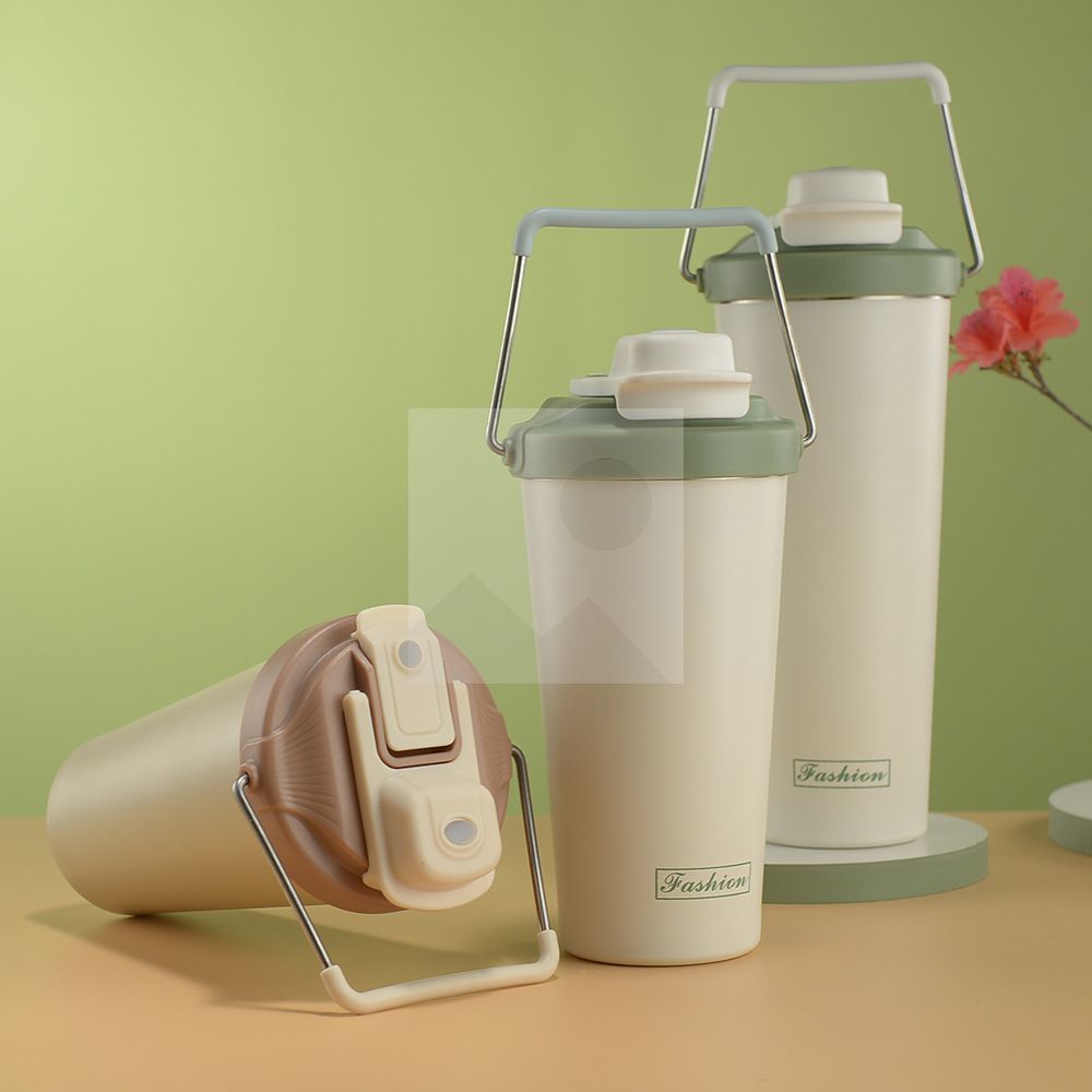 Modern travel coffee cup Tumbler Reusable insulated stainless steel cold brew iced coffee cup thermos with clamshell